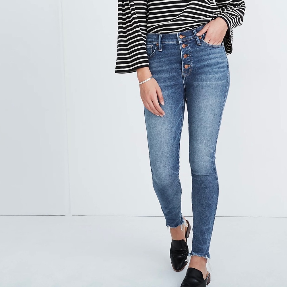 NWT 10" High-Rise Skinny Jeans in Cordova Wash: Button-Front Edition